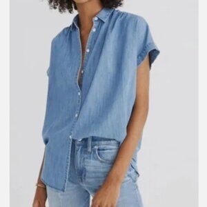Madewell Chambray Central Shirt Button Down Size M